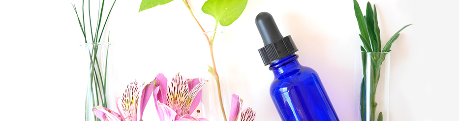 Comment utiliser les eaux florales et les hydrolats ?