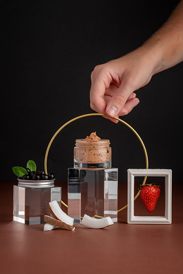 Purée de fraise & coco en masque exfoliant